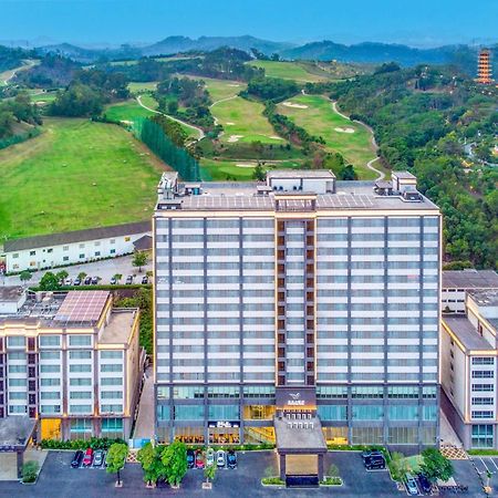 Phoenix Hill Hotel Dongguan - Golf Course Shop Exterior photo